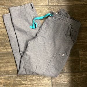 FIGS-GRAPHITE “GRAY” YOLA PETITE SKINNY SCRUB PANTS!  LQQK!!!